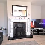 Lochview House - 3 Bed